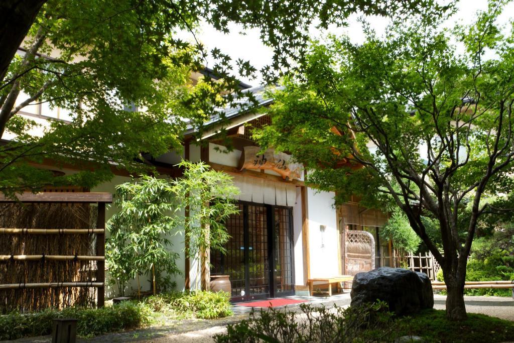 Ryokan Shinsen Takachiho Exterior foto